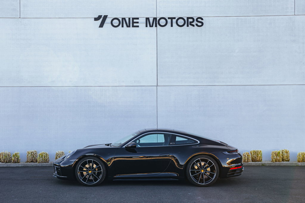 Porsche 992 Belgian Legend Edition