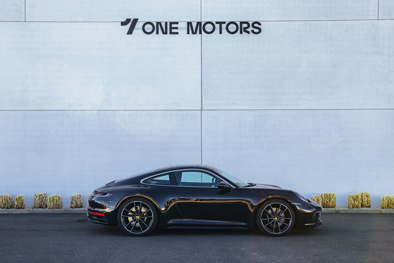 Porsche 992 Belgian Legend Edition