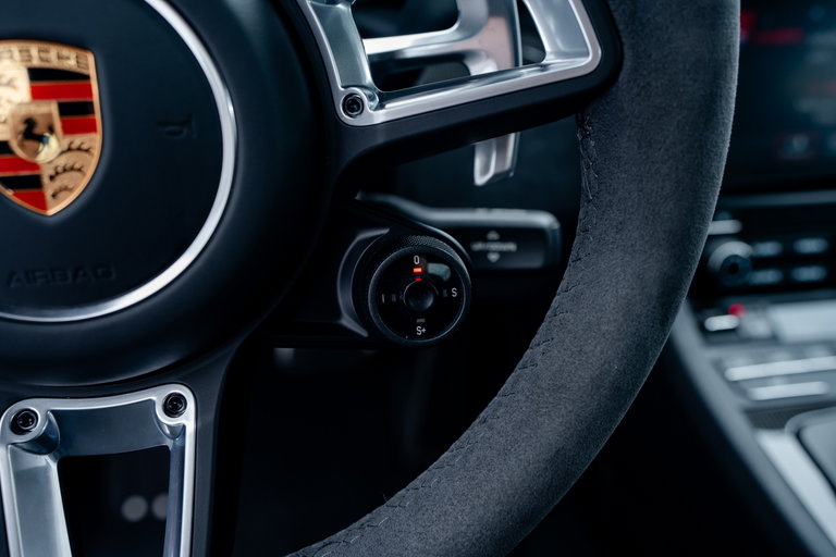 Porsche 991.2 Carrera 4 GTS