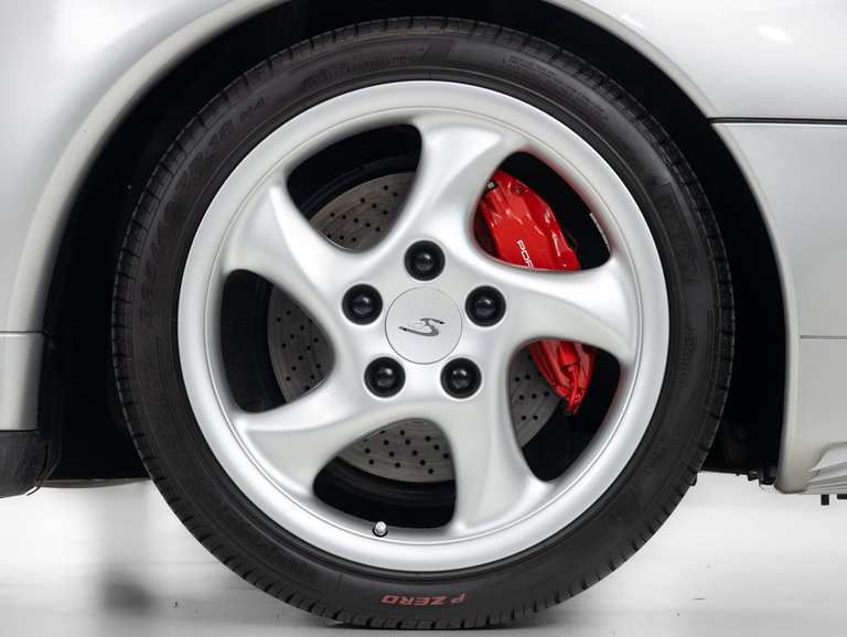 Porsche 993 Carrera 4S