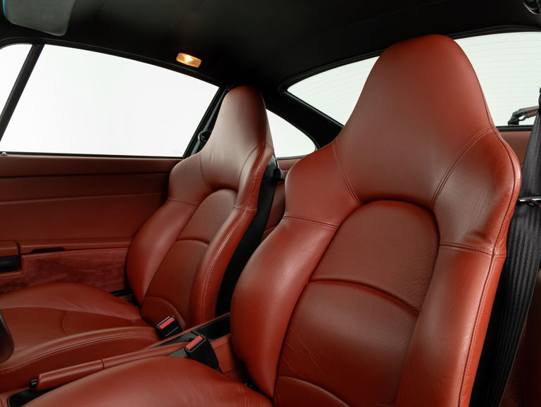 Porsche 993 Carrera 4S