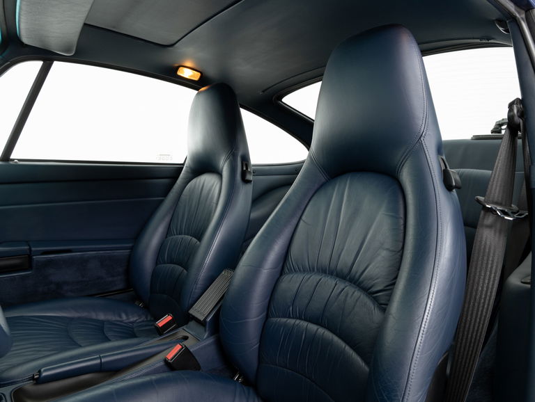 Porsche 993 Carrera 4S