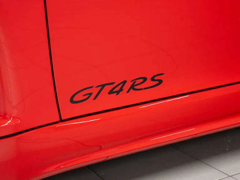 Porsche 718 Cayman GT4 RS