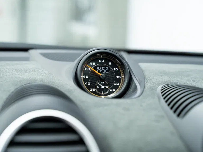 Porsche 718 Cayman GT4 RS