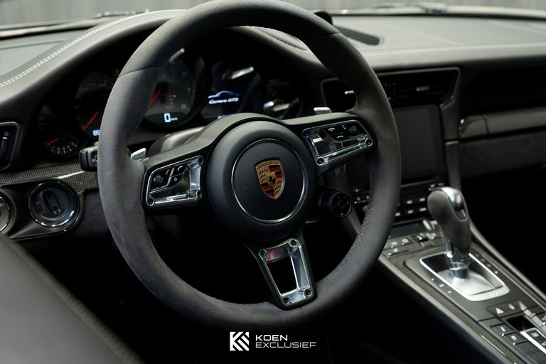 Porsche 991.2 Carrera GTS