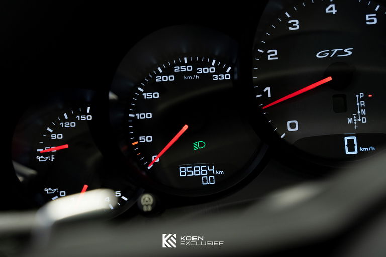 Porsche 991.2 Carrera GTS