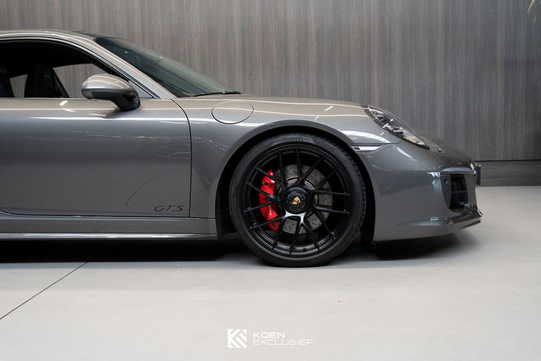 Porsche 991.2 Carrera GTS