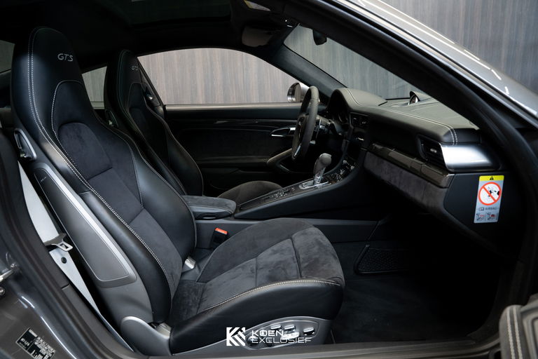 Porsche 991.2 Carrera GTS