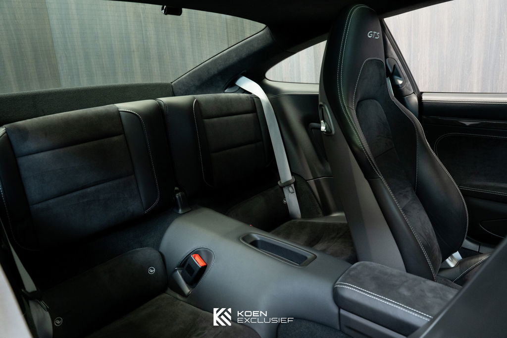 Porsche 991.2 Carrera GTS