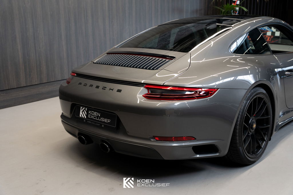 Porsche 991.2 Carrera GTS