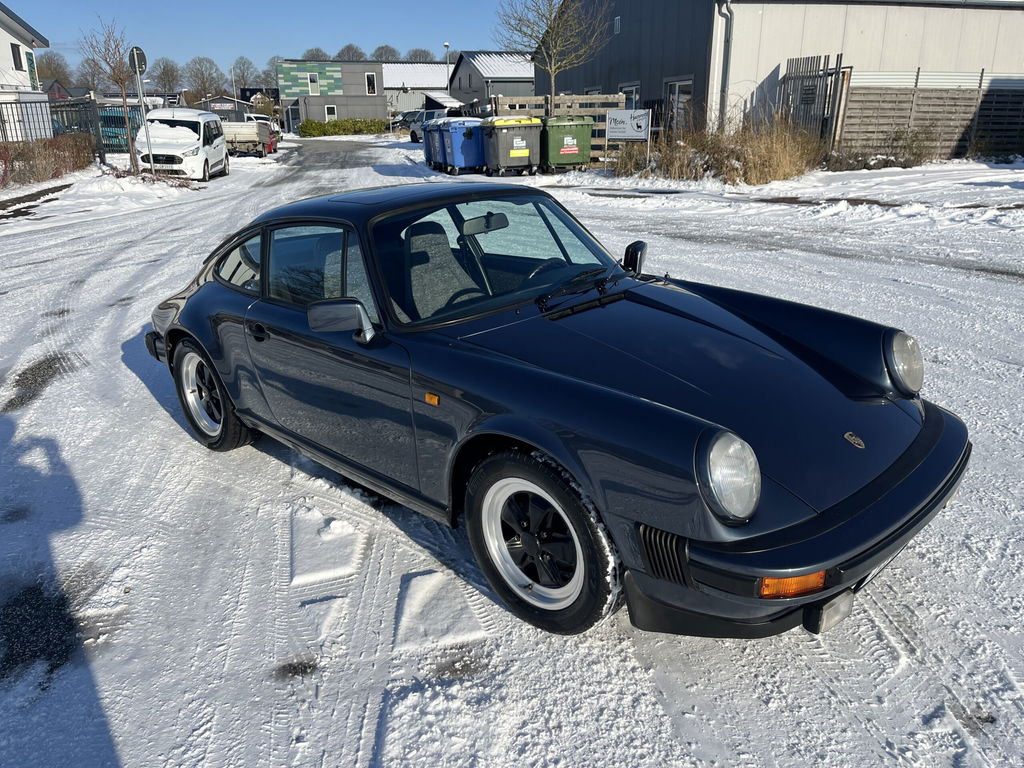 Porsche 911 SC