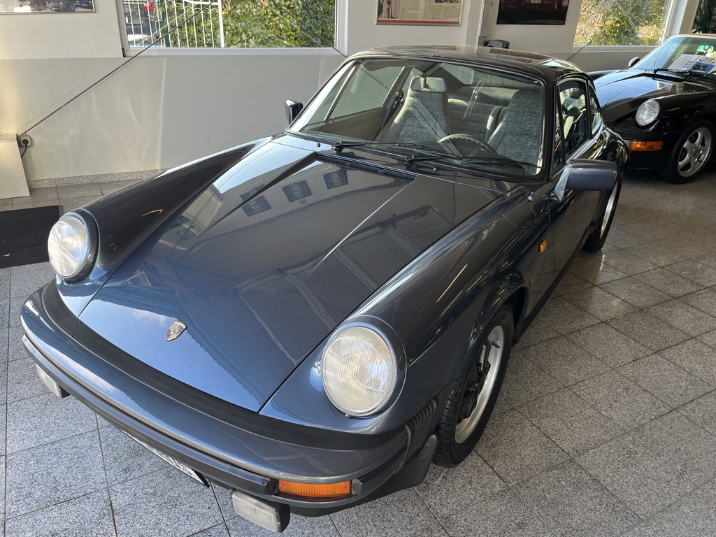 Porsche 911 SC