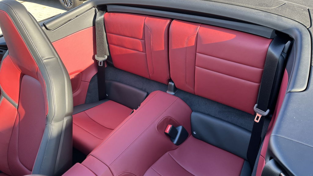 Porsche 992.2 Carrera 4 GTS