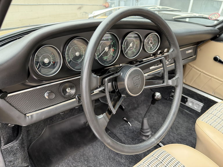 Porsche 911 S (F-Modell)