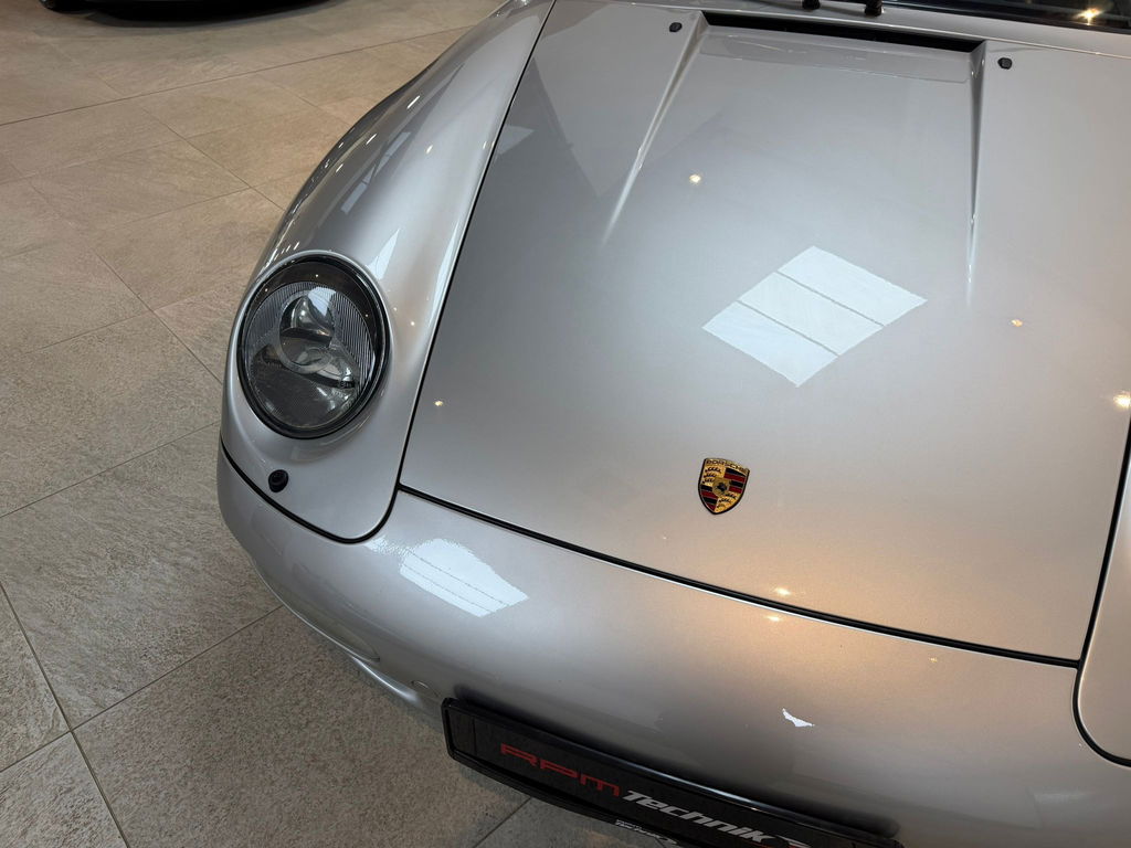 Porsche 993 Carrera 4S