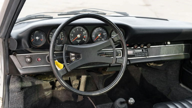 Porsche 911 S (F-Modell)