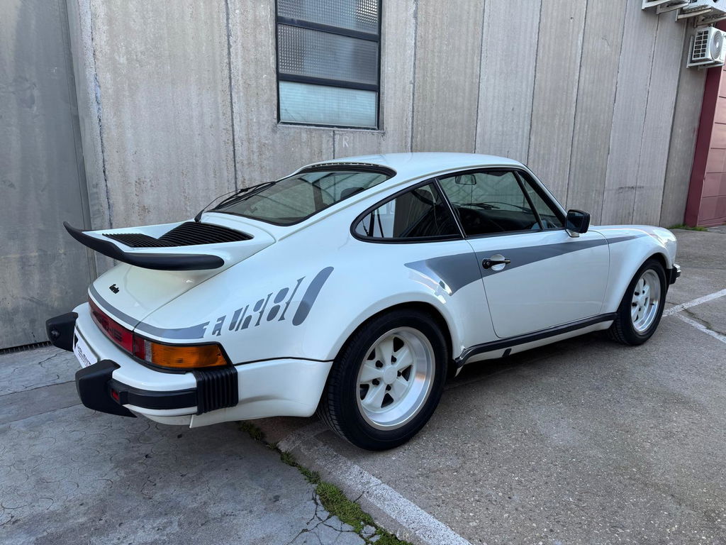 Porsche 911 Turbo 3.0