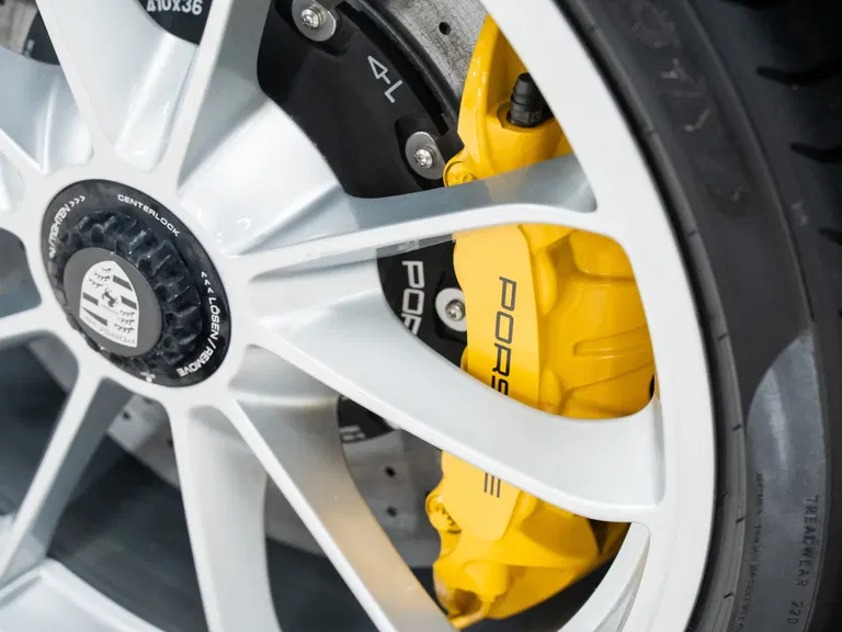 Porsche 991.2 GT3 Touring