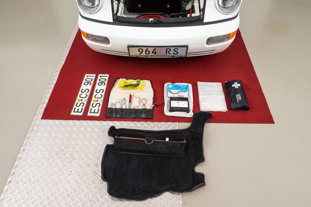 Porsche 964 Carrera RS