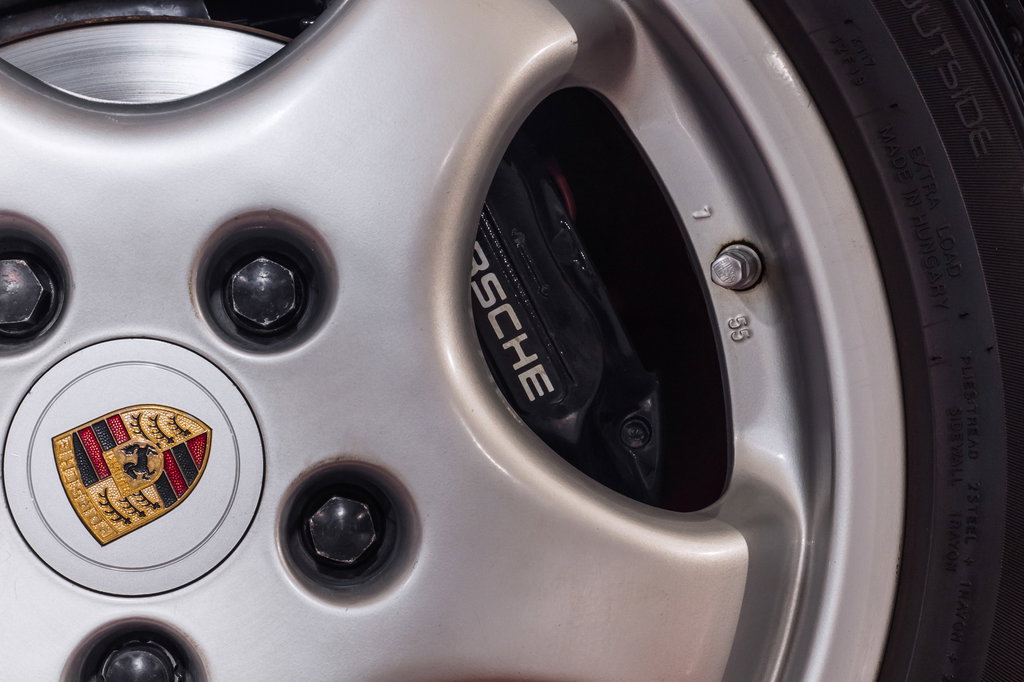 Porsche 964 Carrera 2 Speedster