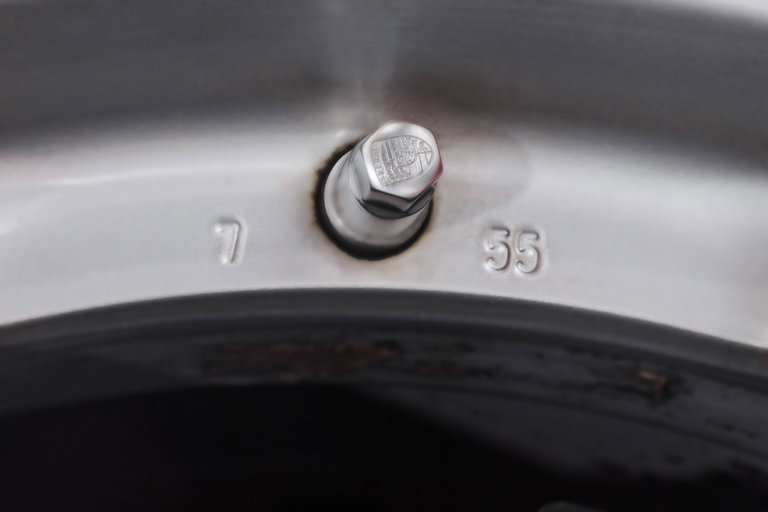 Porsche 964 Carrera 2 Speedster