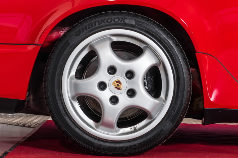 Porsche 964 Carrera 2 Speedster