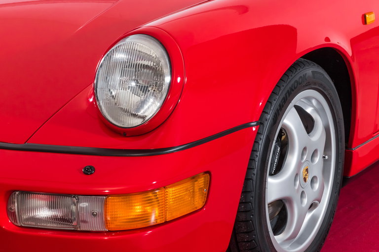 Porsche 964 Carrera 2 Speedster