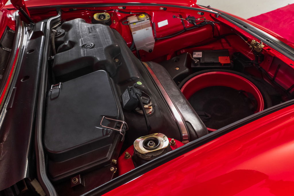 Porsche 964 Carrera 2 Speedster