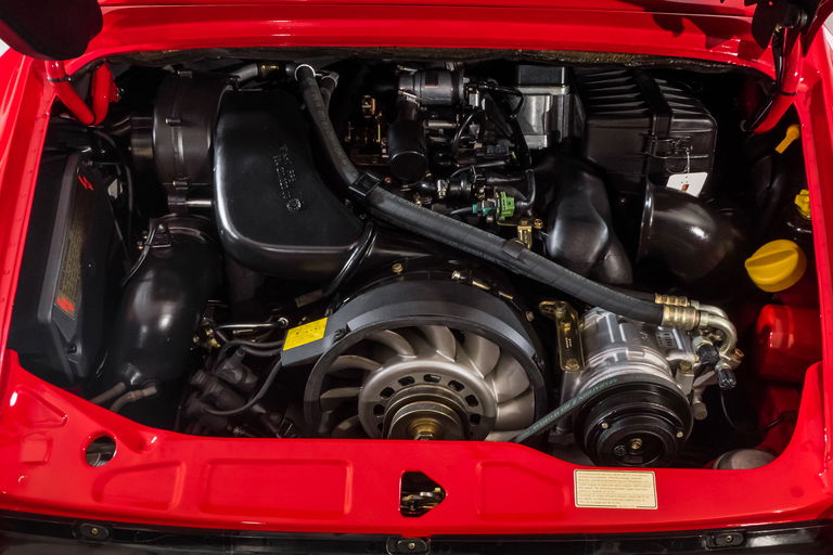 Porsche 964 Carrera 2 Speedster