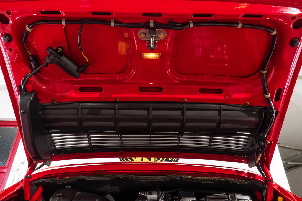 Porsche 964 Carrera 2 Speedster