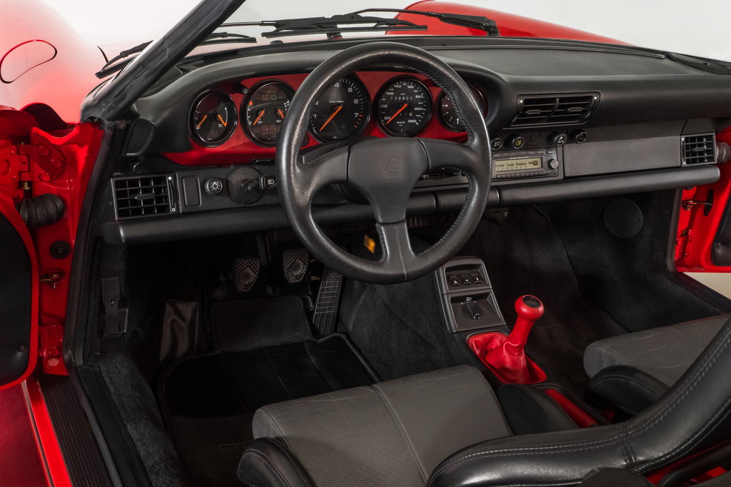 Porsche 964 Carrera 2 Speedster