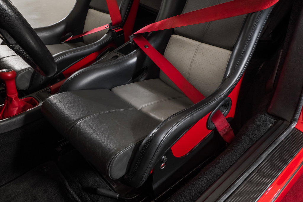 Porsche 964 Carrera 2 Speedster