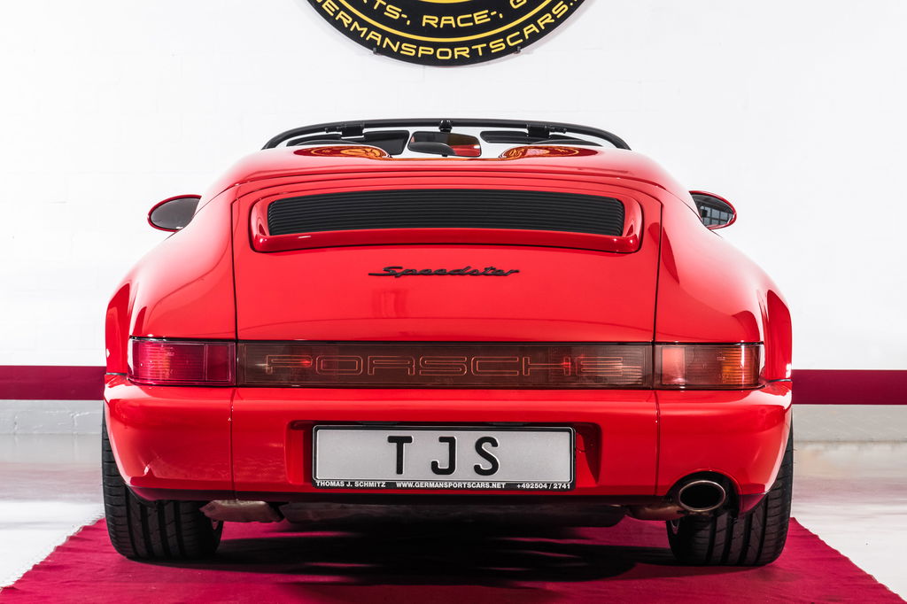 Porsche 964 Carrera 2 Speedster