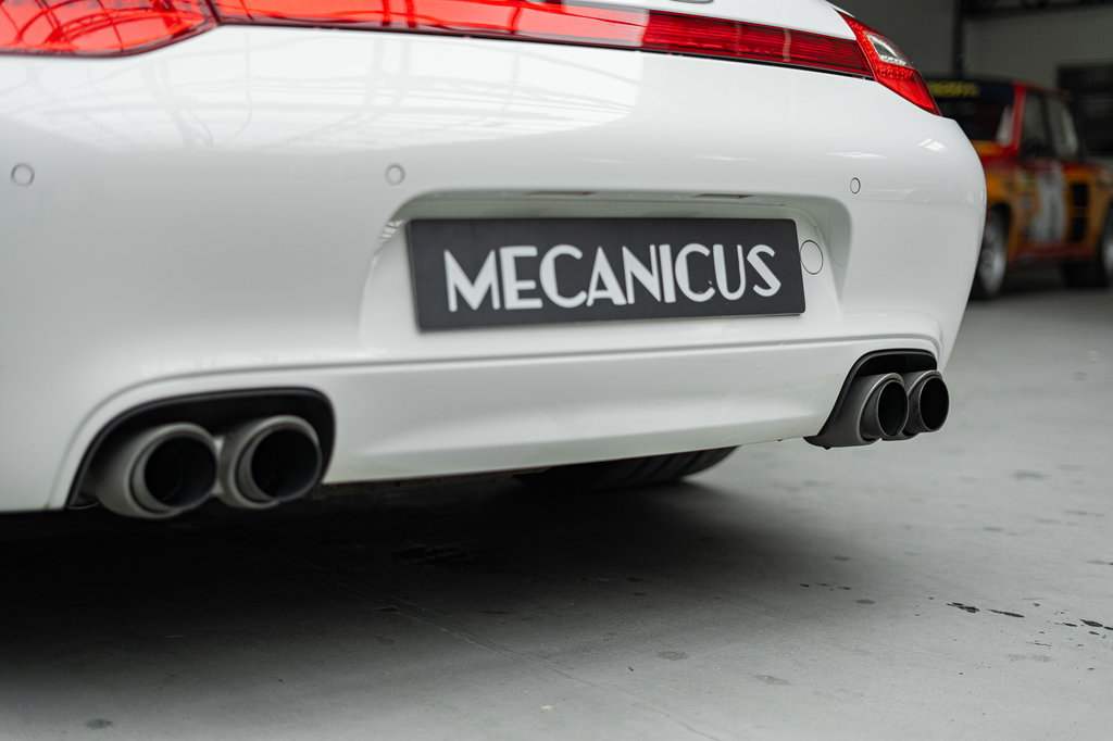 Porsche 997.2 Carrera 4S