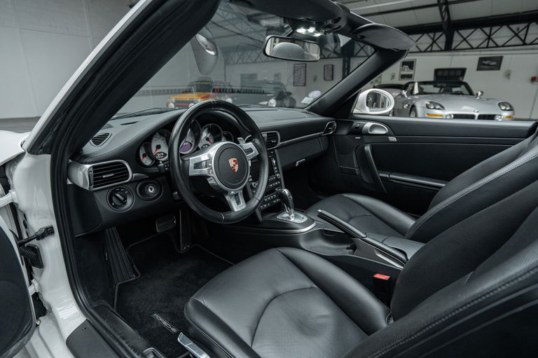 Porsche 997.2 Carrera 4S