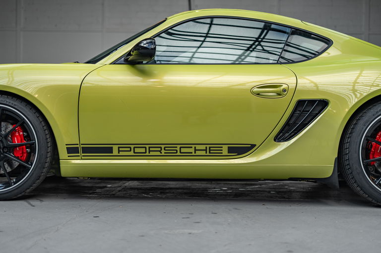 Porsche 987 Cayman R
