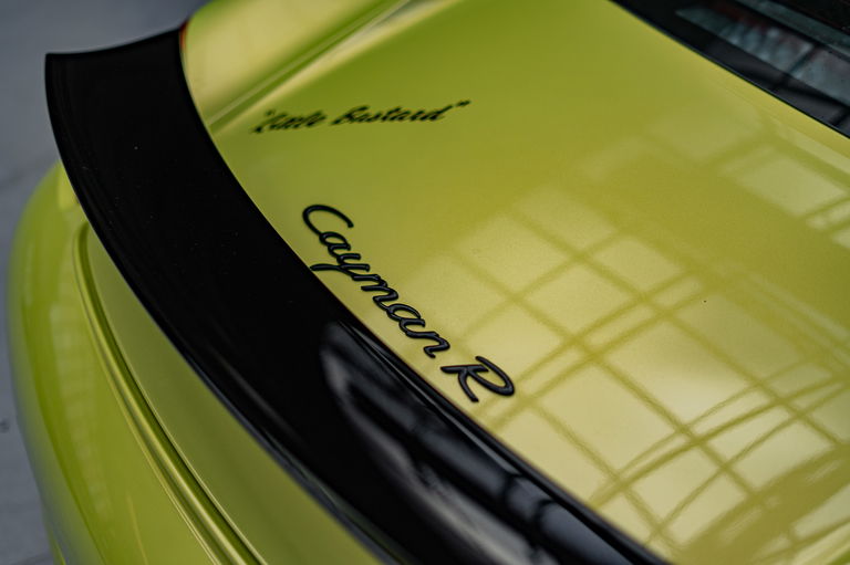 Porsche 987 Cayman R