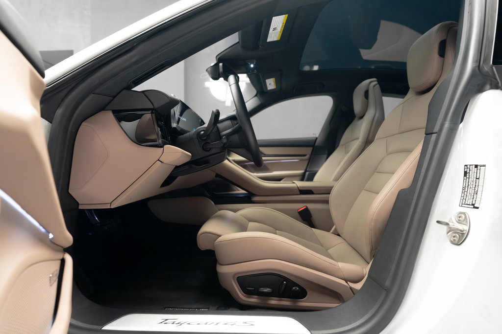 Porsche Taycan 4S
