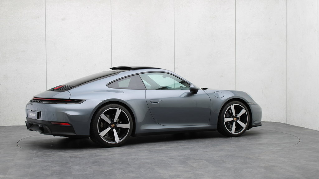 Porsche 992.2 Carrera