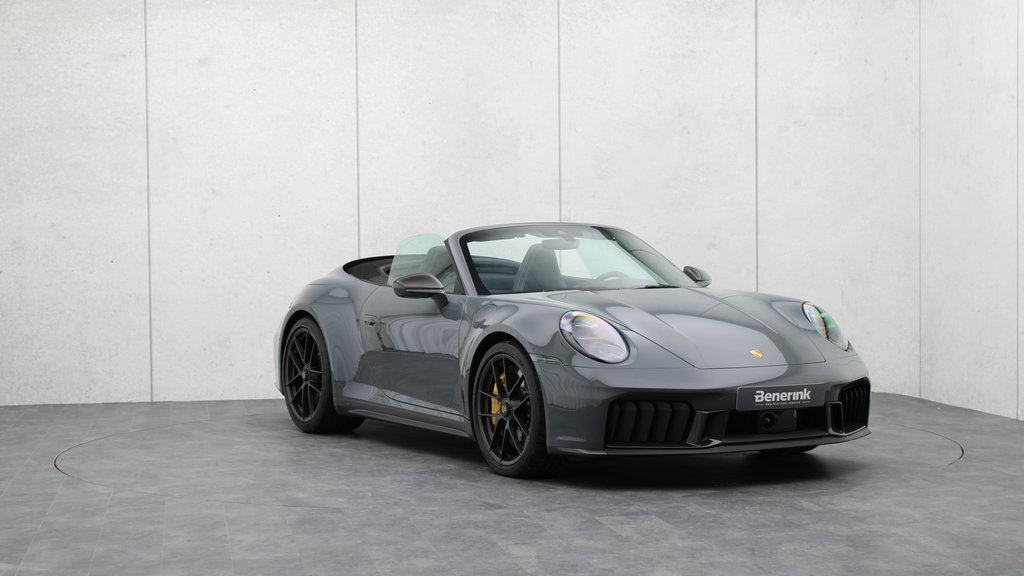 Porsche 992.2 Carrera 4 GTS