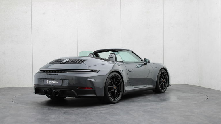 Porsche 992.2 Carrera GTS