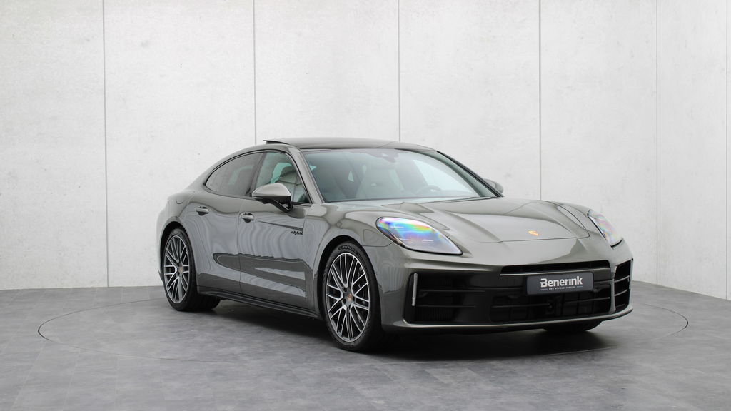 Porsche Panamera 4 E-Hybrid