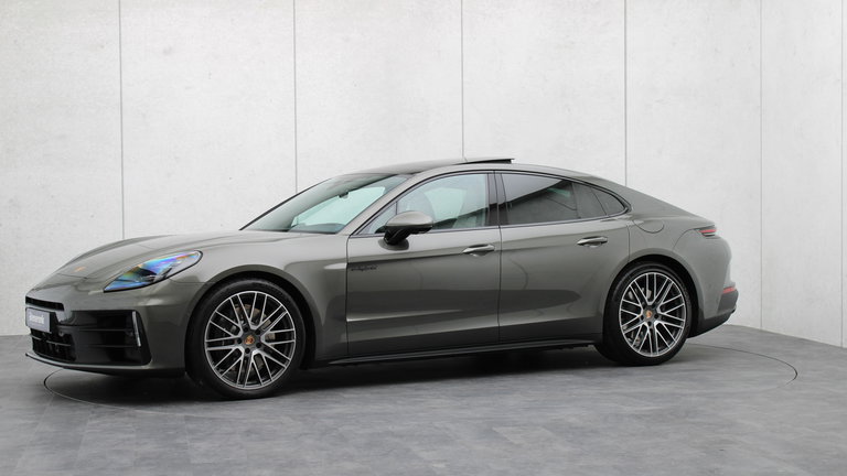 Porsche Panamera 4 E-Hybrid