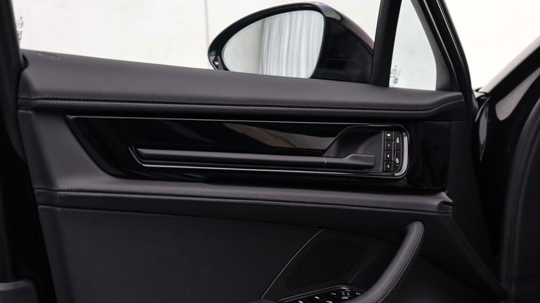 Porsche Panamera Turbo S E-Hybrid