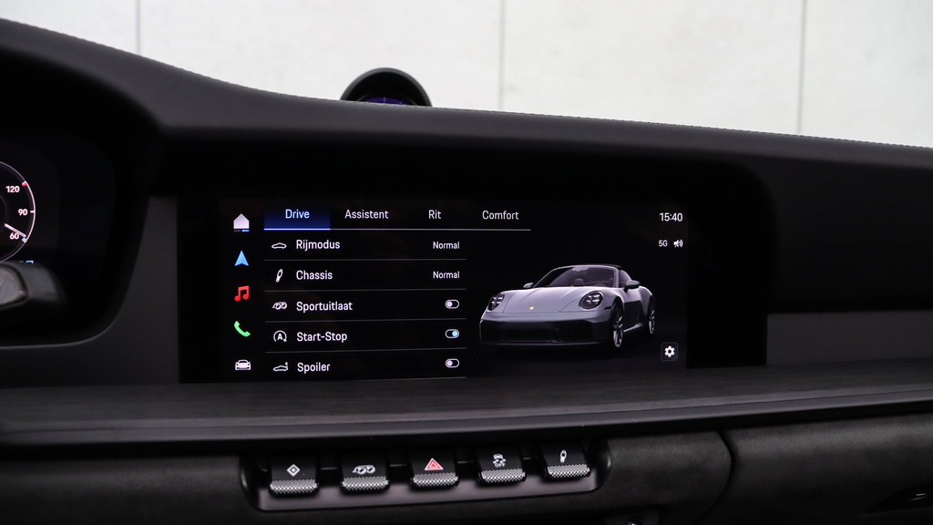 Porsche 992.2 Carrera GTS