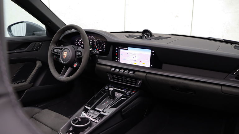 Porsche 992.2 Carrera GTS