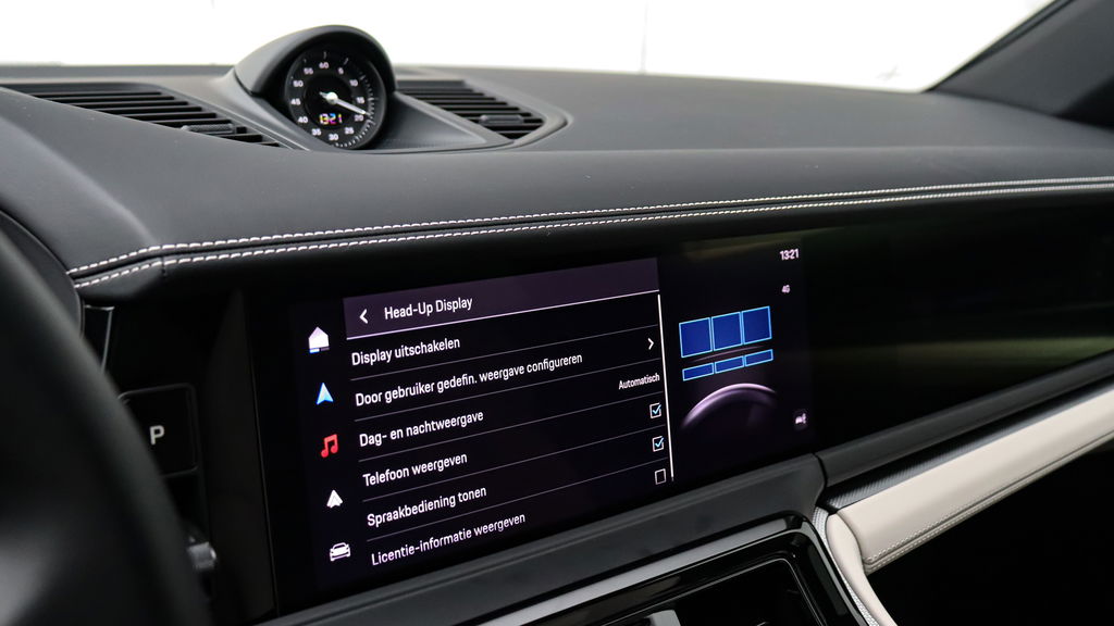 Porsche Panamera 4 E-Hybrid