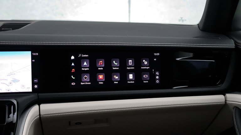 Porsche Panamera 4 E-Hybrid