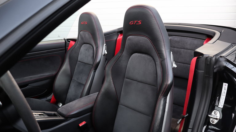 Porsche 991.2 Carrera 4 GTS