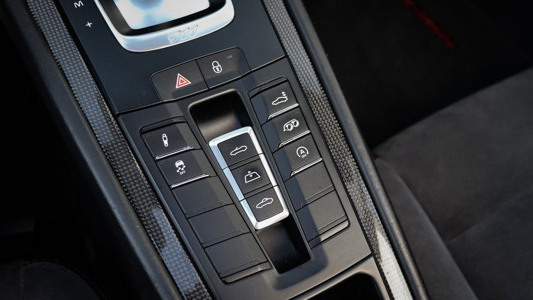 Porsche 991.2 Carrera 4 GTS